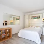 Port De La Gavine I-3 By Interhome