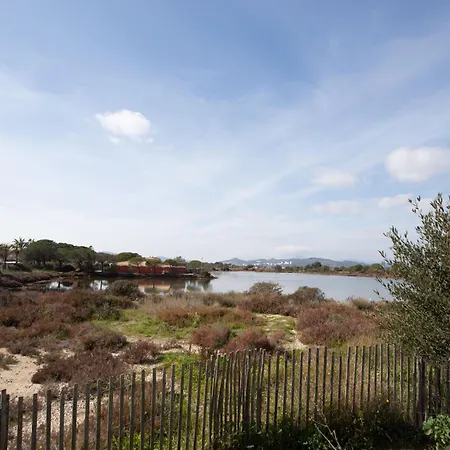 Port De La Gavine I-3 By Interhome 히에레