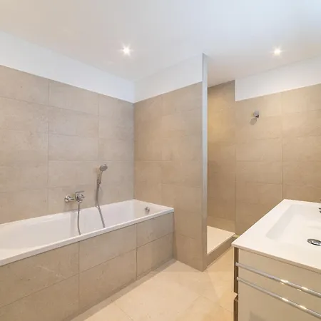 Port De La Gavine I-3 By Interhome *