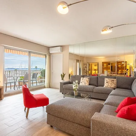 Port De La Gavine I-3 By Interhome