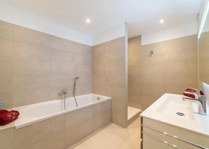 Port De La Gavine I-3 By Interhome *