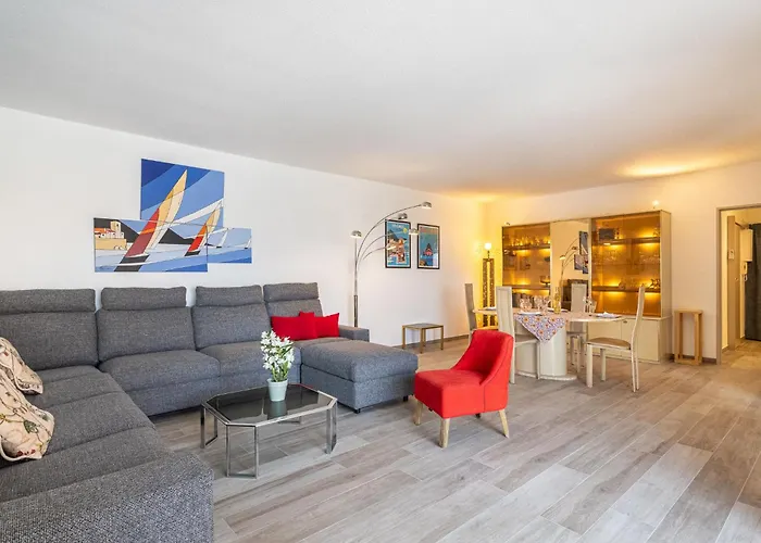Appartement Port De La Gavine I-3 By Interhome